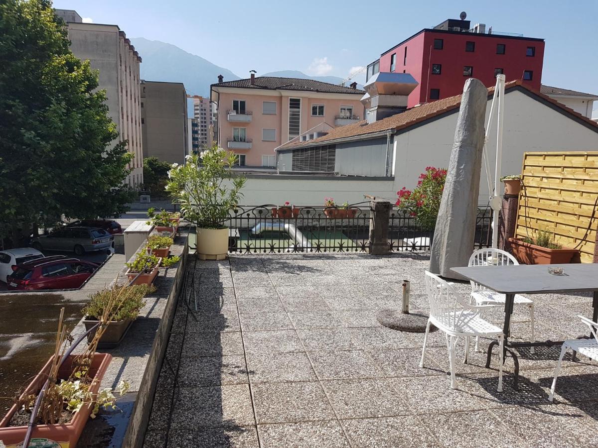 Bottega Del Vino Guesthouse Локарно Экстерьер фото